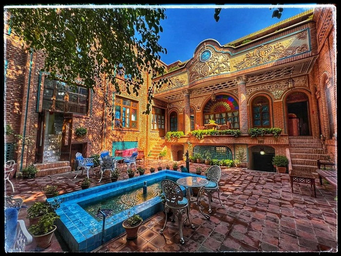 Tehran Razaz Boutique Hotel